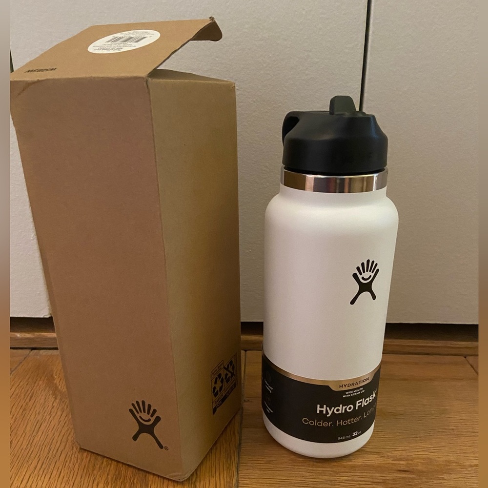 BRAND NEW HydroFlask